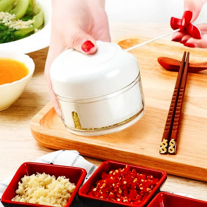 Mini Hand-Powered Food Chopper – Manual Garlic & Vegetable Mincer