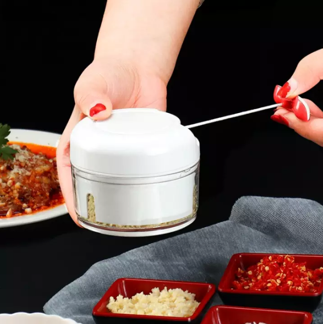 Mini Food Chopper – Hand-Powered Vegetable & Meat Grinder